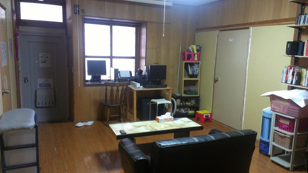 Hotel Koza Share House Okinawa Exterior foto